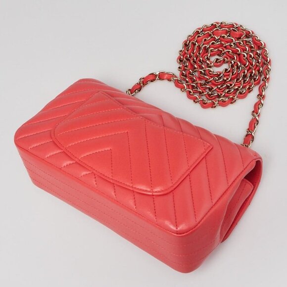 Chanel Pink Chevron Quilted Lambskin Leather Classic Mini Rectangular - Picture 2 of 9